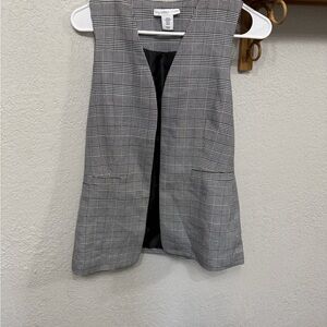 Sincerely Jules Monochrome Checkered Vest